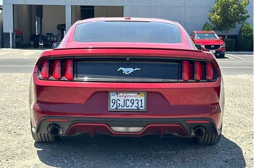 2017 Ford Mustang EcoBoost Premium