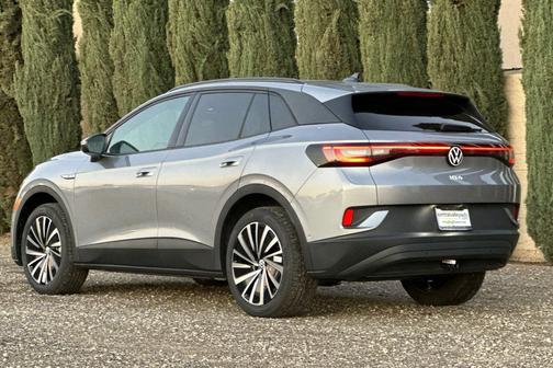 silver mist metallic 2026 Volkswagen ID.4 AWD Pro