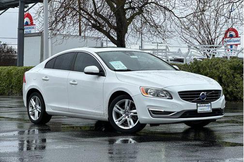 2015 Volvo S60 T5 Premier