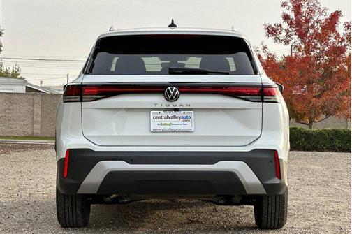 2026 Volkswagen Tiguan 2.0T S