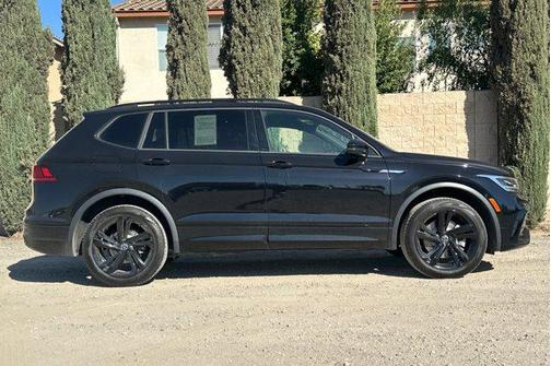 2024 Volkswagen Tiguan 2.0T SE R-Line Black 4MOTION