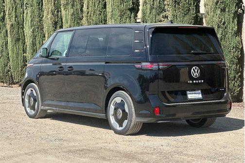 2025 Volkswagen ID. Buzz Pro S Plus with 4MOTION