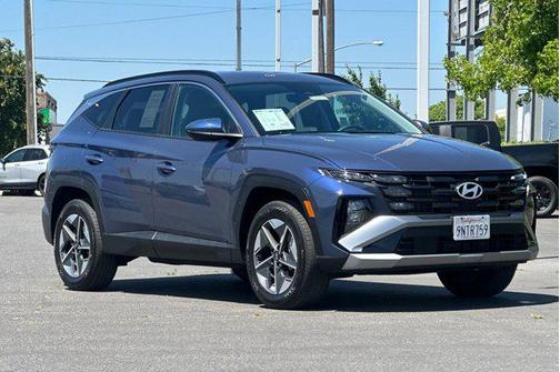 2025 Hyundai TUCSON SEL