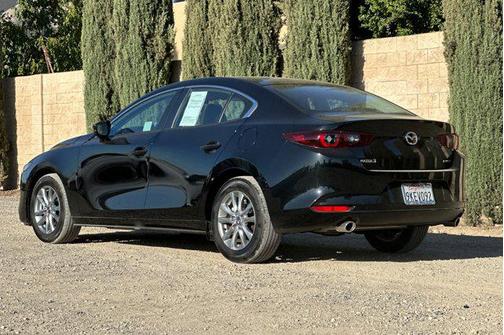 2025 Mazda Mazda3 FWD