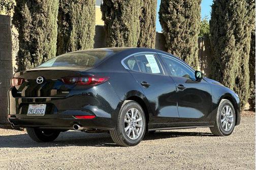 2025 Mazda Mazda3 FWD
