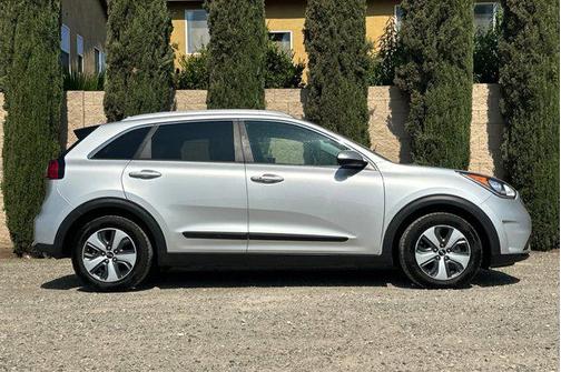 2019 Kia Niro LX