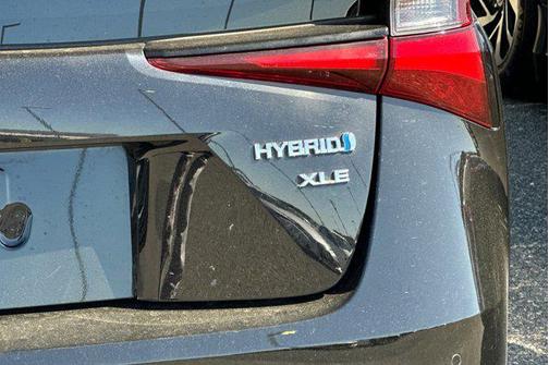 2022 Toyota Prius L