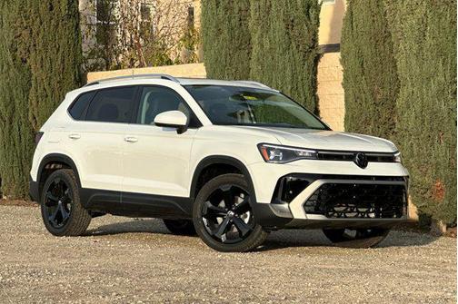 2026 Volkswagen Taos SEL