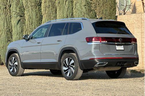 2026 Volkswagen Atlas 2.0T SEL