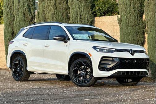 2026 Volkswagen Tiguan 2.0T SE R-Line Black 4MOTION