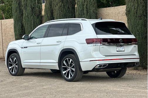 2026 Volkswagen Atlas 2.0T SEL Premium R-Line 4MOTION