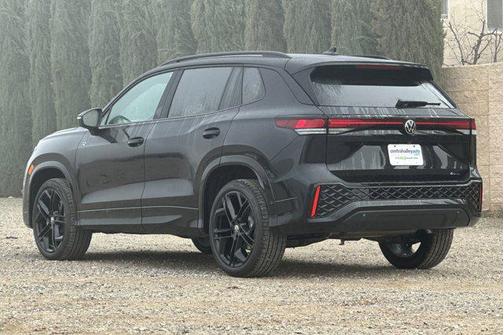 2026 Volkswagen Tiguan 2.0T SE R-Line Black 4MOTION