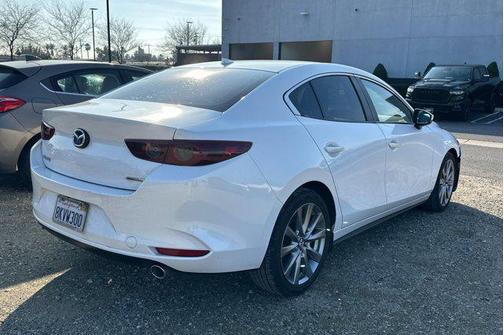 2019 Mazda Mazda3 FWD w/Preferred Package