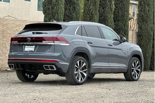 2026 Volkswagen Atlas Cross Sport 2.0T SEL Premium