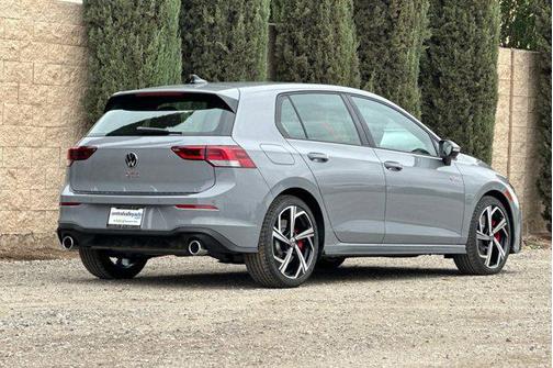 2025 Volkswagen Golf GTI 2.0T SE DSG
