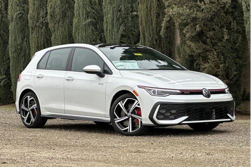 2026 Volkswagen Golf GTI 2.0T SE DSG