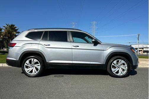 2021 Volkswagen Atlas 3.6L SE w/Technology
