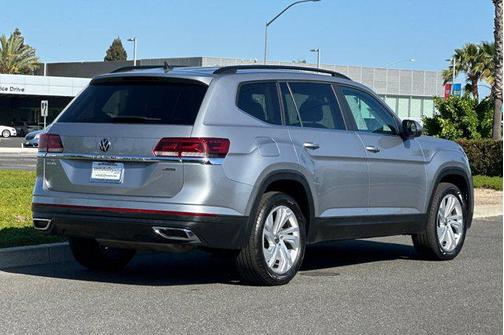 2021 Volkswagen Atlas 3.6L SE w/Technology