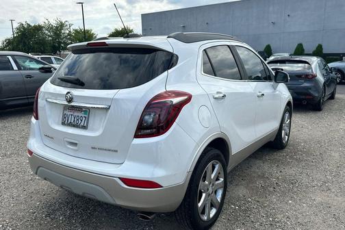 White Frost Tricoat 2017 Buick Encore Essence