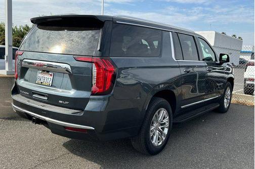 2021 GMC Yukon XL SLT