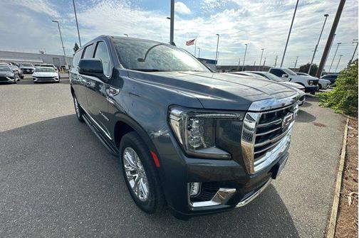 2021 GMC Yukon XL SLT