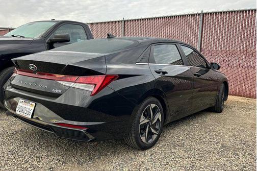 2023 Hyundai ELANTRA HEV Limited