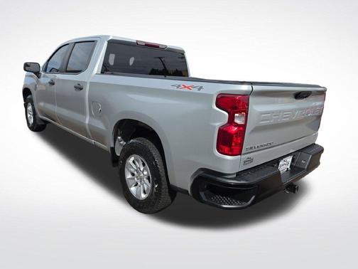 Silver Ice Metallic 2022 Chevrolet Silverado 1500 WT