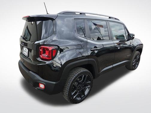 Black Clearcoat 2020 Jeep Renegade Altitude