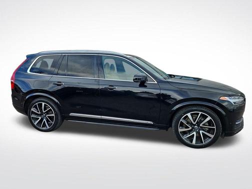 Onyx Black Metallic 2019 Volvo XC90 T6 Inscription