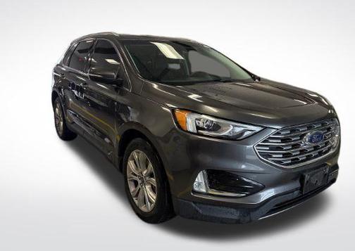 Magnetic 2019 Ford Edge Titanium