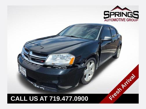 Black Clearcoat 2013 Dodge Avenger SE