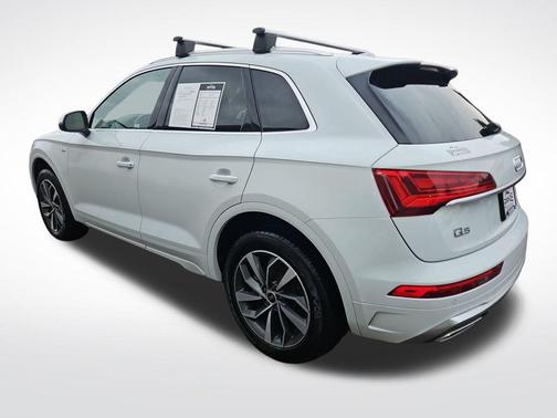 2023 Audi Q5 45 S line quattro Premium
