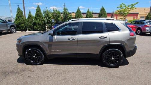 2019 Jeep Cherokee Latitude