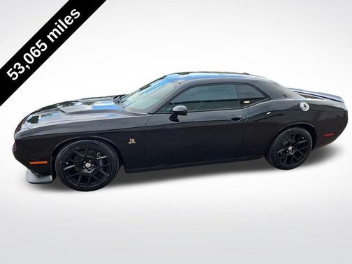 Phantom Black Tri Coat Pearl 2015 Dodge Challenger R/T Scat Pack