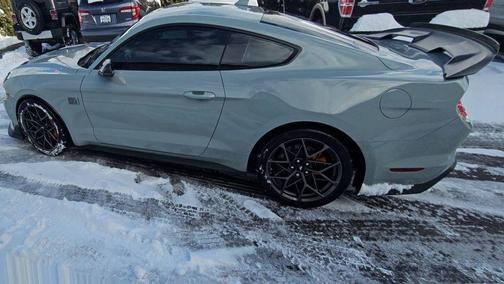 2022 Ford Mustang Mach 1