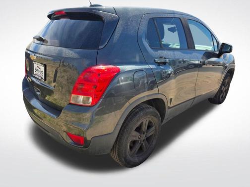 Nightfall Gray Metallic 2020 Chevrolet Trax LS