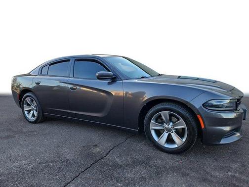 2018 Dodge Charger SXT Plus