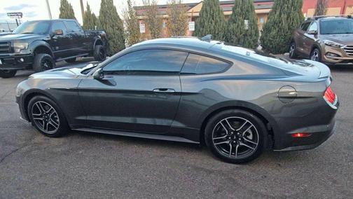 2020 Ford Mustang EcoBoost