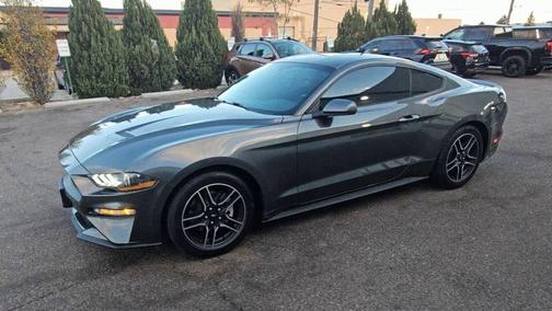 2020 Ford Mustang EcoBoost