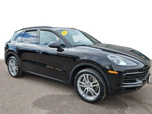 2022 Porsche Cayenne Base