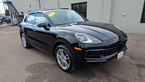 2022 Porsche Cayenne Base (Tiptronic)