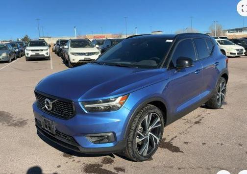 2021 Volvo XC40 T5 R-Design