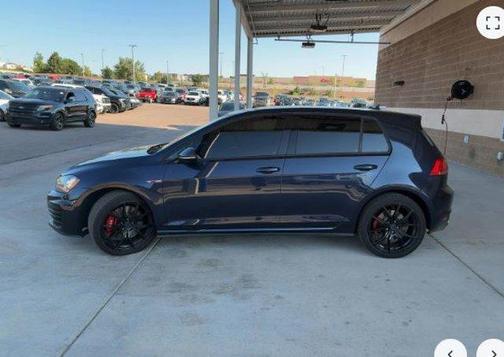 2017 Volkswagen Golf GTI Sport 4-Door