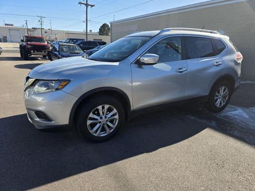 2015 Nissan Rogue SV