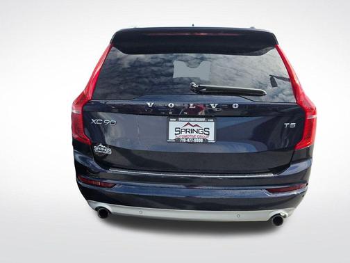 Magic Blue Metallic 2019 Volvo XC90 T5 Momentum