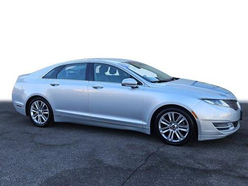 2014 Lincoln MKZ Base