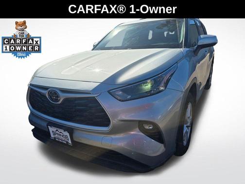 2022 Toyota Highlander LE