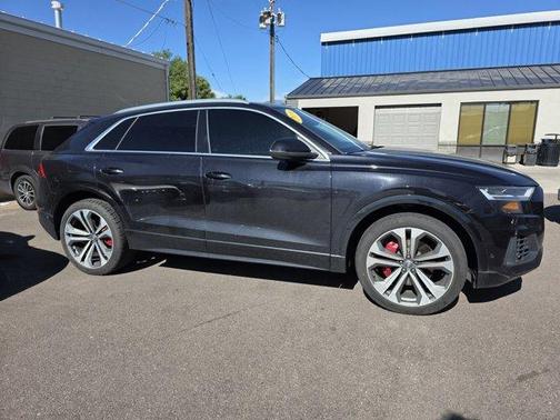 2019 Audi Q8 Premium Plus