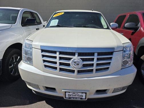 2011 Cadillac Escalade Premium