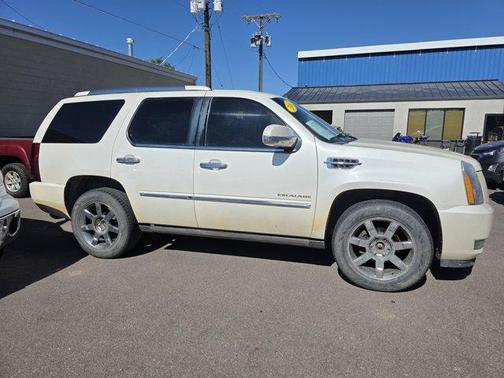 2011 Cadillac Escalade Premium
